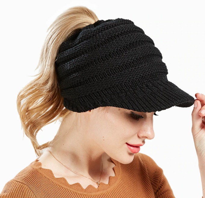 Ponytail Warm Knitted Beanie With Visor
